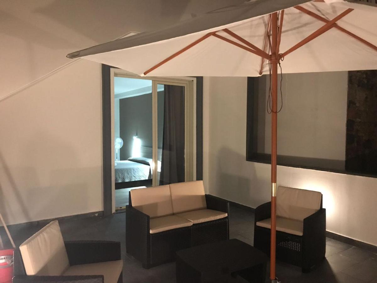 Luxury Suite Terrazze E Vista Mare Taormina Luaran gambar