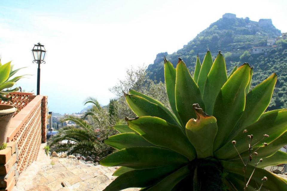 Luxury Suite Terrazze E Vista Mare Taormina Luaran gambar