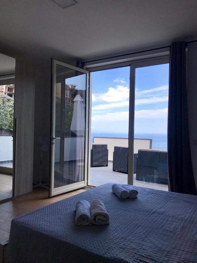 Luxury Suite Terrazze E Vista Mare Taormina Luaran gambar